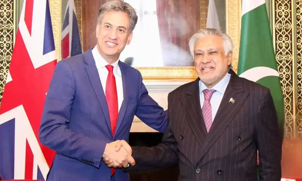 Pakistan and UK strengthen ties as DPM Ishaq Dar holds high level security and water talks in London