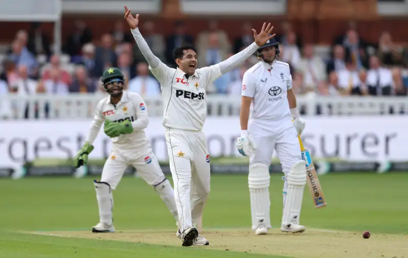 Pakistan pushes England to the limit in second test at Lords