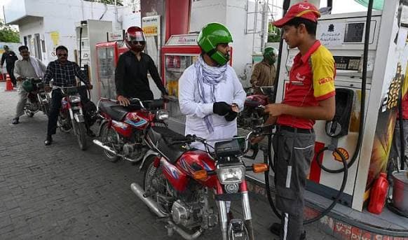 Government mulling petrol deregulation by June next year