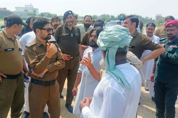 Tragedy in Gujrat: mother, toddler, and teenager found dead in rainwater pond