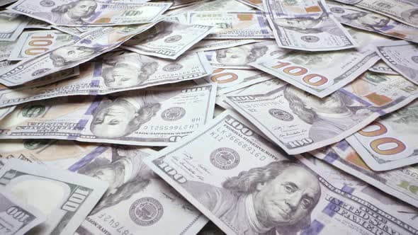 Pakistan exchange firms record 30 per cent rise in dollar sales to commercial banks